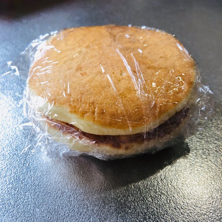 ホットケーキできな粉クリームのどら焼き風